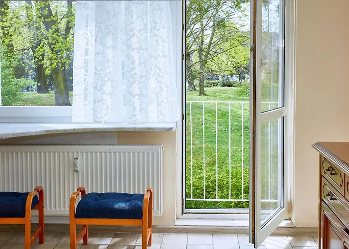 Pod Lipami Homely By Bookinghost * Poznań